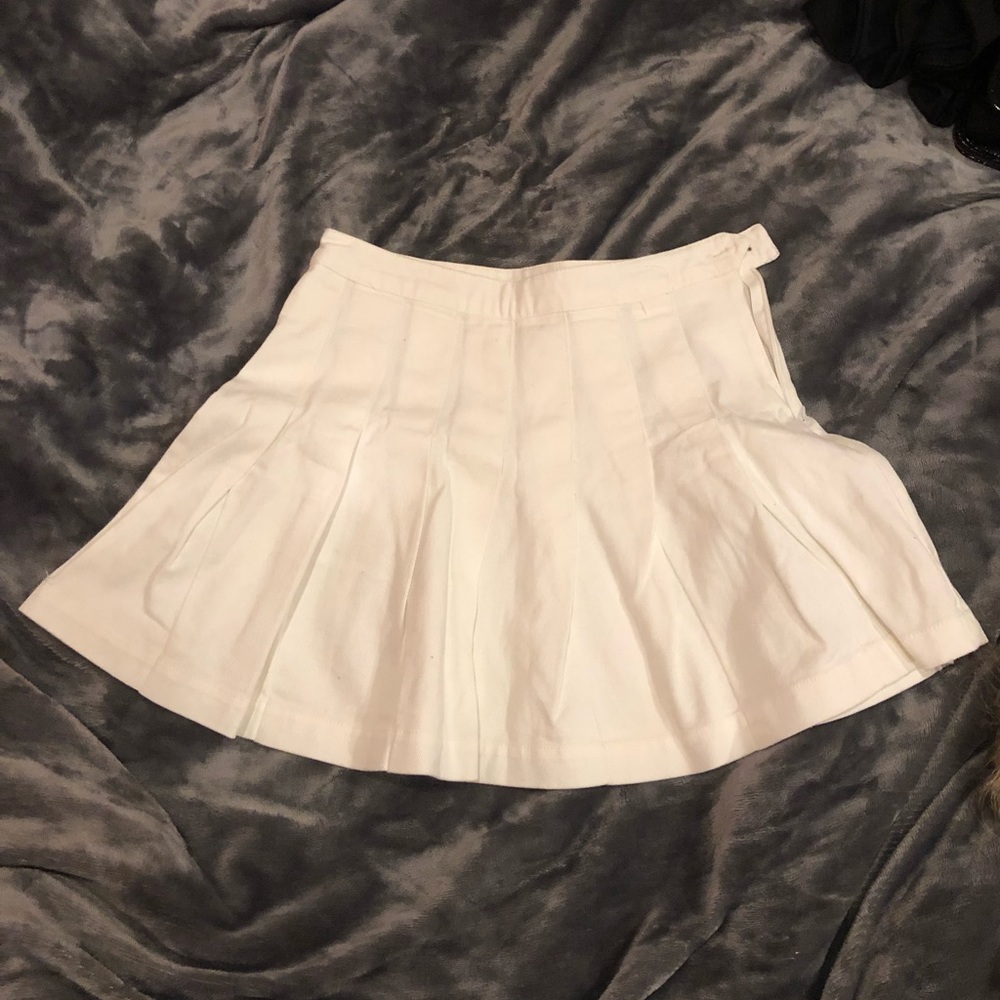 White tennis skirt
